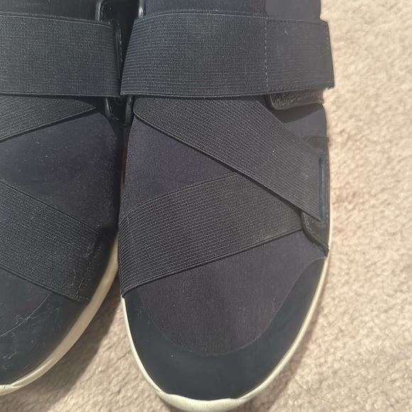 Tory Burch Sneakers - Picture 3 of 7